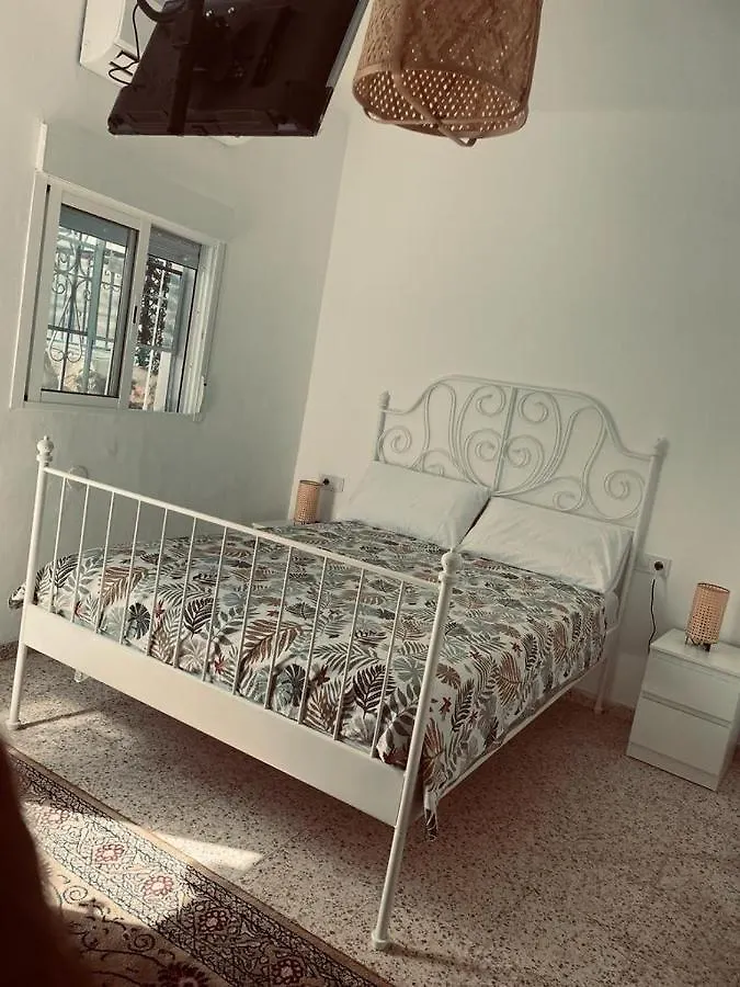 Amir B&B Fuengirola Bed and breakfast